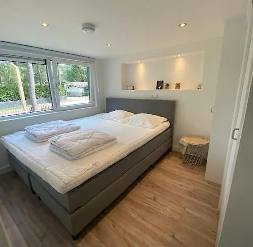 Luxe Groot Voor 6 Personen Op De Veluwe! *